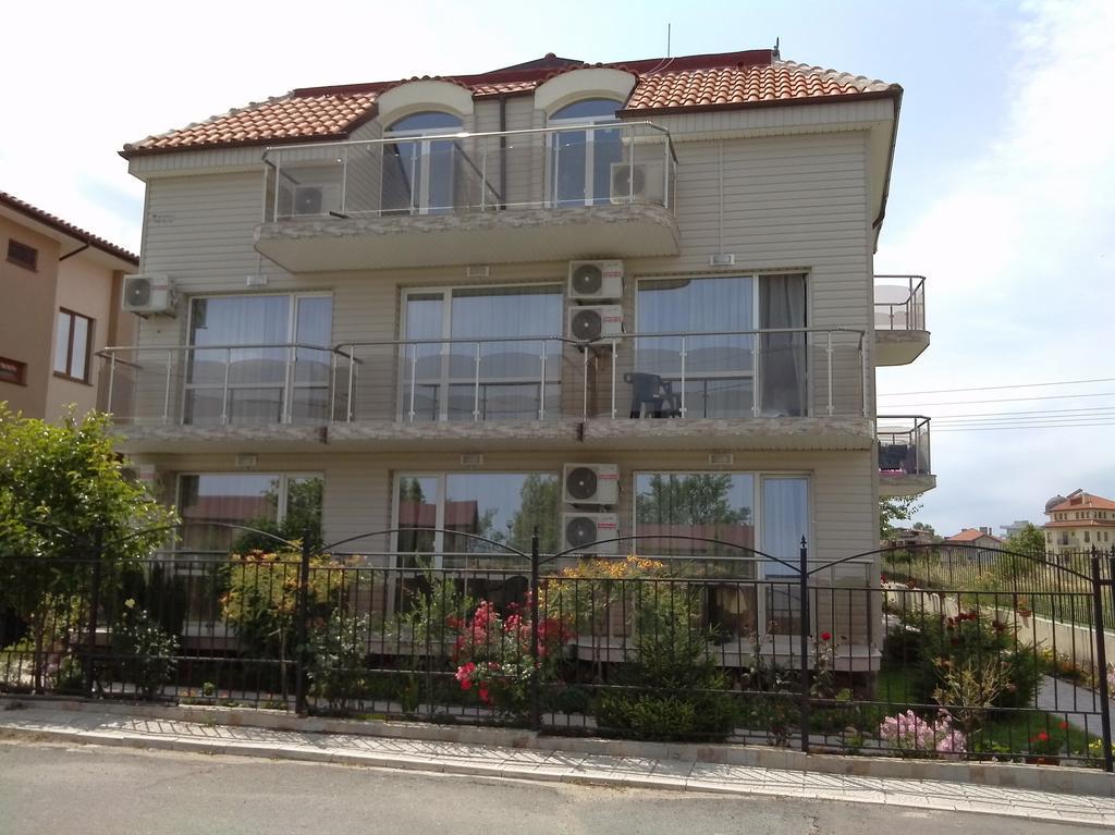 Morska Zvezda Guest House 체르노모레츠 외부 사진