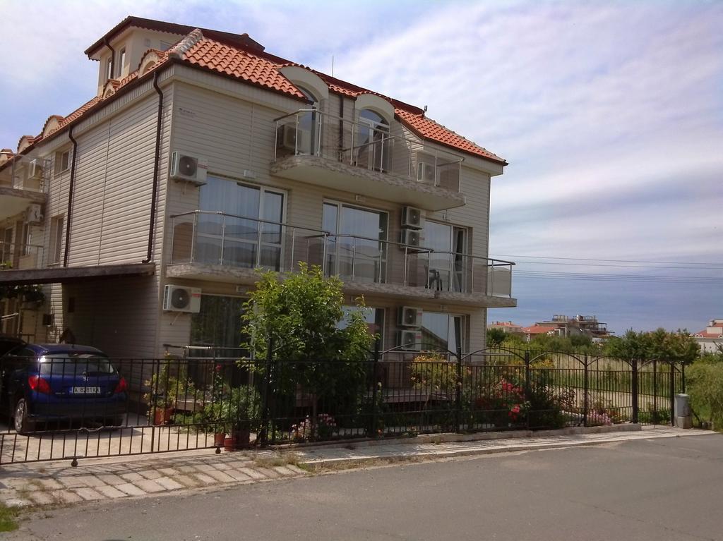 Morska Zvezda Guest House 체르노모레츠 외부 사진